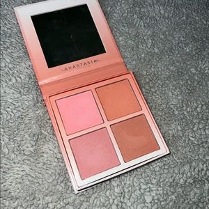 ABH Blush Palette